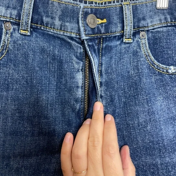 NWT Aerie Daydream Denim Distressed Shorts M - Picture 6 of 13